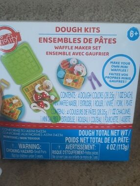 Dough Kits Waffle Maker Playset - Colorful Play Dough Set